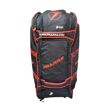 PNARRA ATLAS PRO Duffel Wheelie Kit Bag
