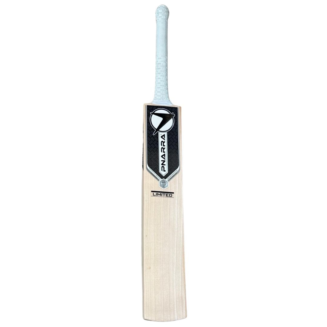 Grade 2 English Willow PNARRA bat with clear grains, thick edges, and strong spine.