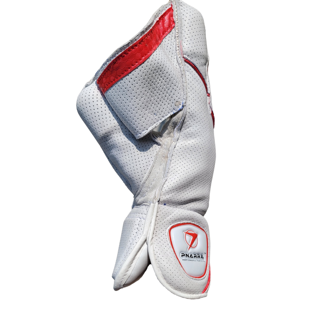 PNARRA grey wicket-keeping gloves for enhanced grip and protection in cricket