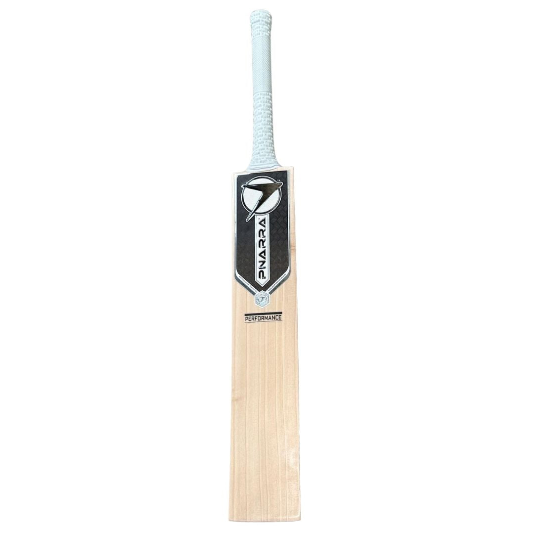 PNARRA Performance Grade 3 bat with visible grains and classic blade profile